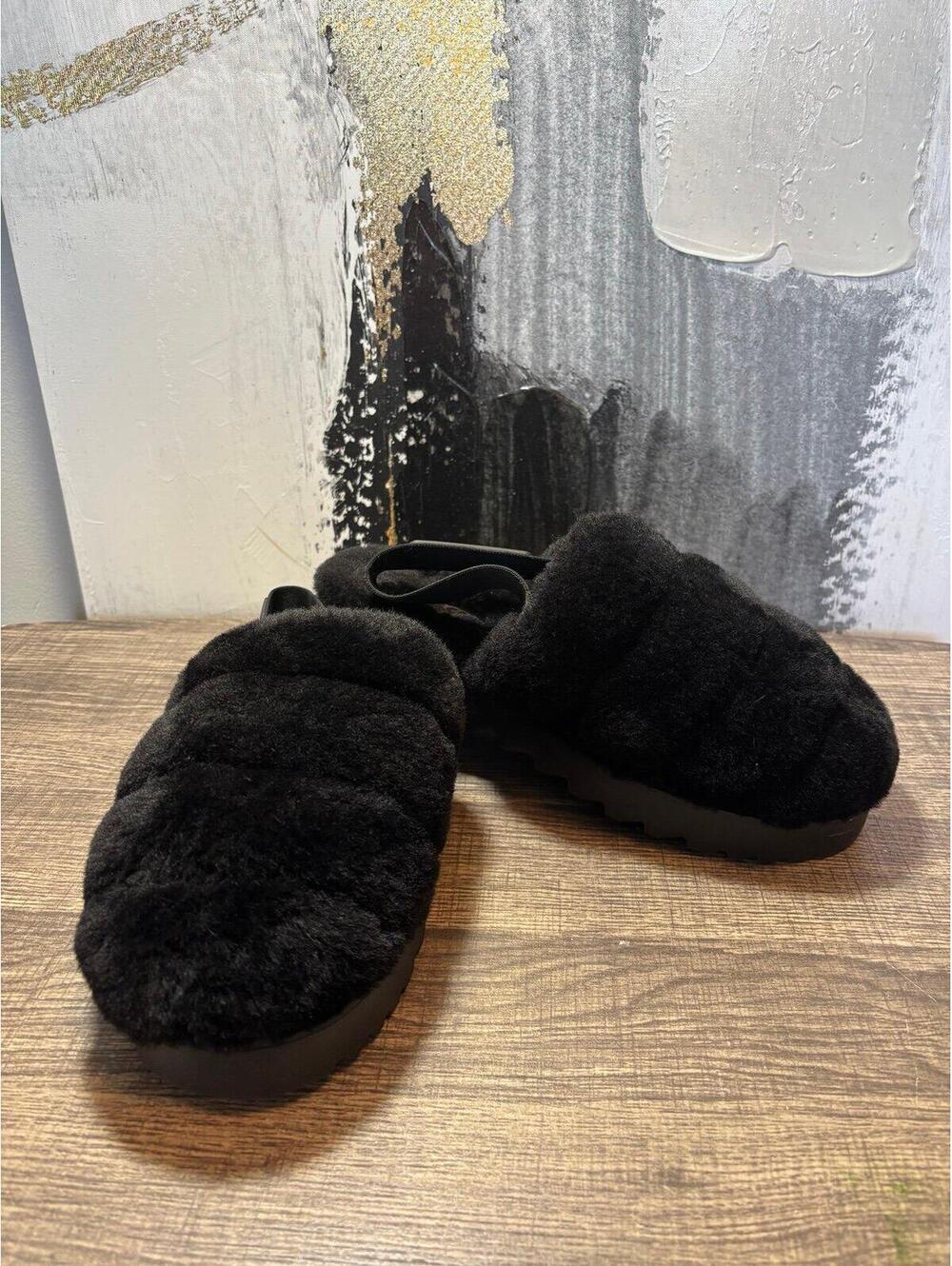 Ugg Slippers/shoes